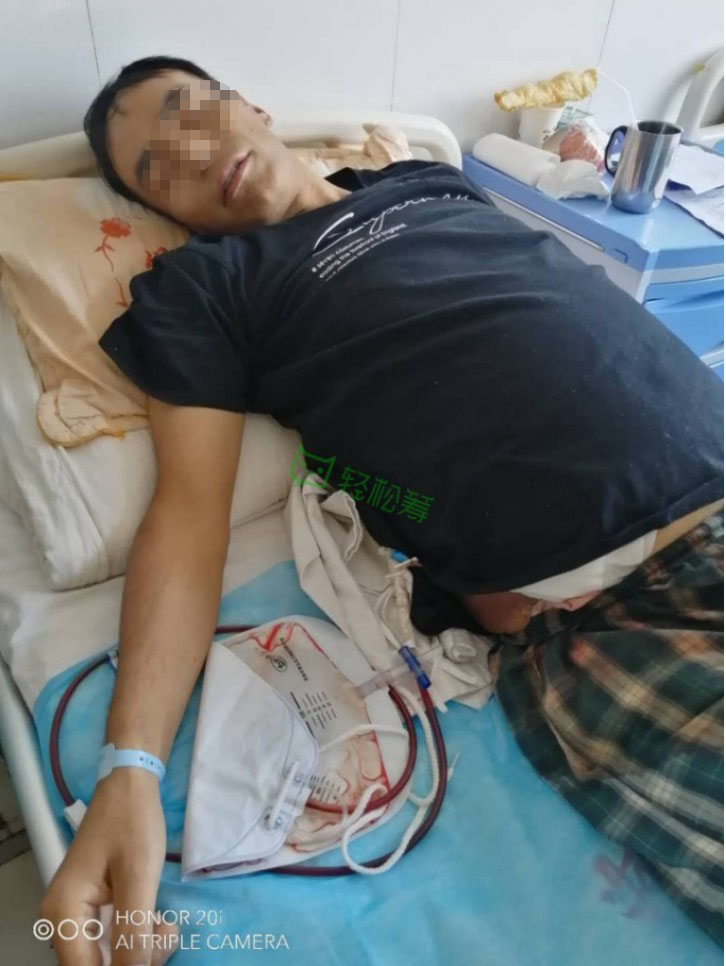 陜西一小區(qū)保安生病輕松籌上求助，業(yè)主得知后表示將資助其女兒完成學(xué)業(yè)