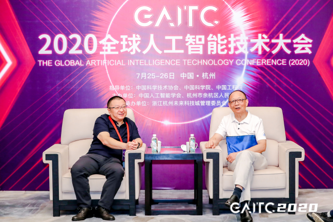 新浪王巍：人工智能與傳媒產(chǎn)業(yè)深度融合 造就全新信息生態(tài)