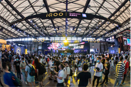 ChinaJoy開展首日，iQOO 引爆夏日激情