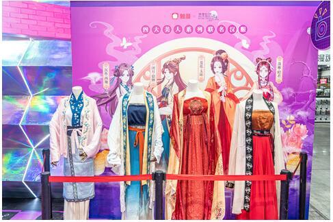 觸漫ChinaJoy首秀現(xiàn)場亮點(diǎn)全回顧，新品測試手游《出道拜托了》high玩不停