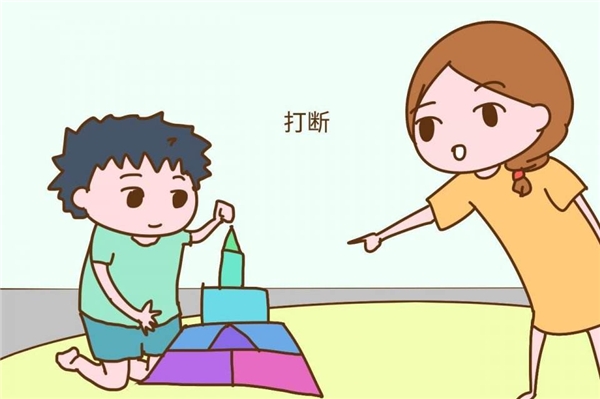 悅寶園提醒：培養(yǎng)孩子的專(zhuān)注力，大多數(shù)家長(zhǎng)方法都做錯(cuò)了