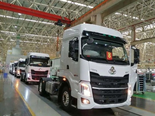 又獲圓通1000輛大單！乘龍H7憑高效運營攻占物流車市場