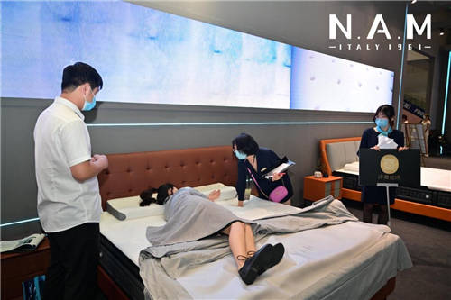 科技創(chuàng)新床墊的想象空間，意大利N.A.M深圳站首秀、驚艷市場