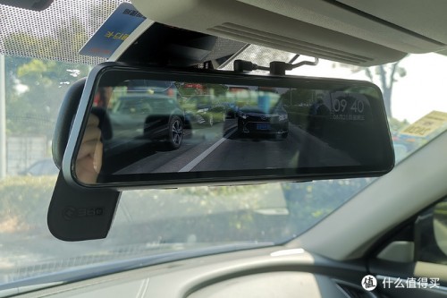 不只是雙錄！淺談流媒體行車記錄儀的利與弊