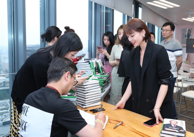 助力中國職業(yè)女性成長，優(yōu)客工場創(chuàng)始人毛大慶參與創(chuàng)辦“睿問女子學院”