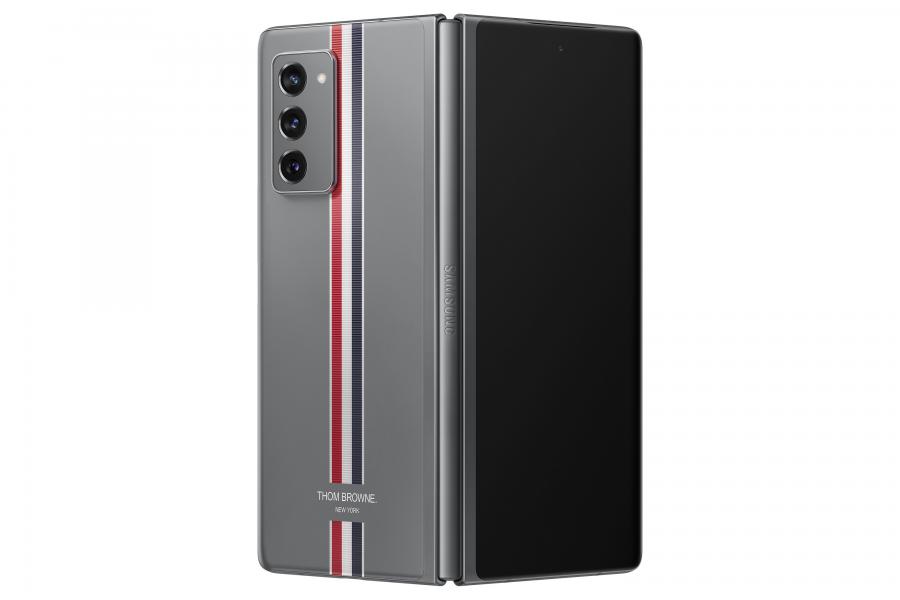 一機難求的折疊屏 三星Galaxy Z Fold2 Thom Browne限量版全網(wǎng)售罄