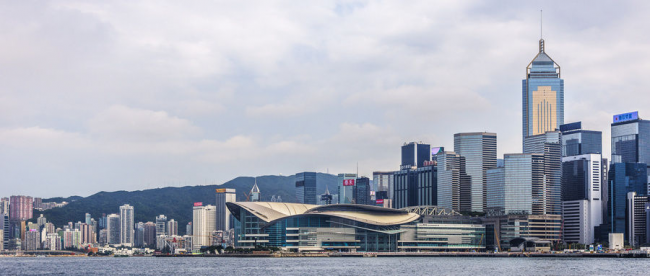 注冊(cè)香港公司好還是注冊(cè)新加坡公司好，宏源國(guó)際香港公司和新加坡公司對(duì)比