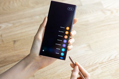 旗艦手機是超大杯，三星Galaxy Note20系列就是超值杯
