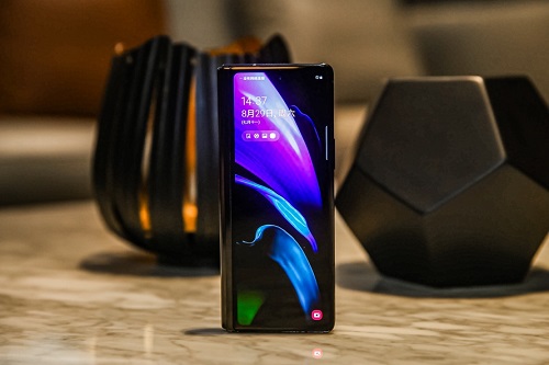 走進折疊屏?xí)r代 遇見三星Galaxy Z Fold2 5G
