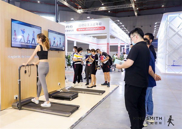 金史密斯走步機(jī)亮相2020體博會，現(xiàn)場精彩不斷