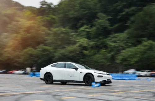 小鵬汽車質(zhì)量如何？超智能高品質(zhì)小鵬P7為用戶打下強(qiáng)心劑