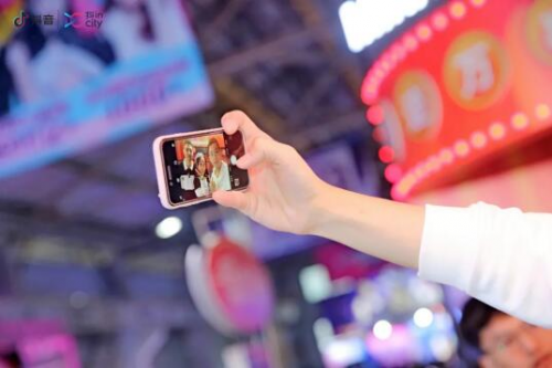 抖inCity進(jìn)階的兩年，一場人與城的奇妙之旅
