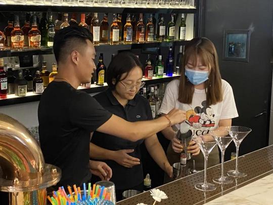 錯(cuò)過(guò)了秋天第一杯奶茶？Leader冰箱的第一杯“暖飲”，請(qǐng)慢用！