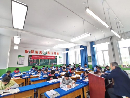 再登央視！三雄極光打造教育扶貧樣本