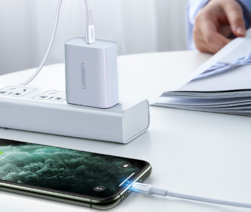 為什么iPhone一直不采用大容量電池？這5點(diǎn)是關(guān)鍵！