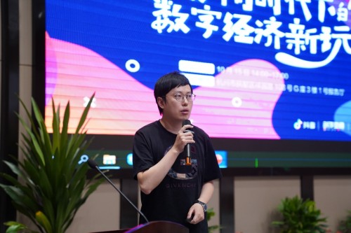 閉環(huán)來(lái)臨，品牌做抖音都有哪些新玩法？