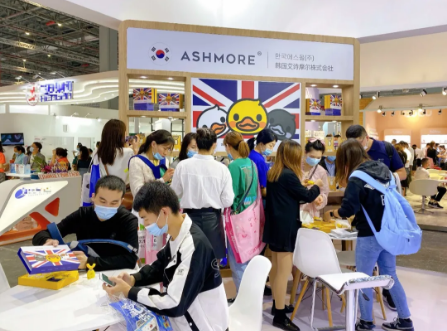 艾詩摩爾兒童牙刷大秀上海孕嬰童展，有它潔牙才干凈