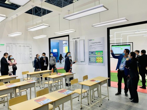 重慶教裝展，三雄極光來(lái)勢(shì)洶洶洶洶！