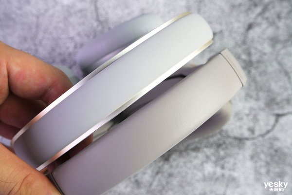 索尼WH-1000XM4與Bose 700無線智能降噪耳機(jī)對(duì)比測(cè)評(píng)