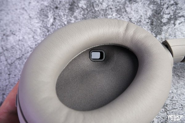 索尼WH-1000XM4與Bose 700無線智能降噪耳機(jī)對(duì)比測(cè)評(píng)