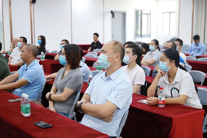 品質(zhì)制勝！智能鎖十大品牌楊格智能門鎖總部迎來質(zhì)量標(biāo)桿企業(yè)學(xué)習(xí)交流團(tuán)