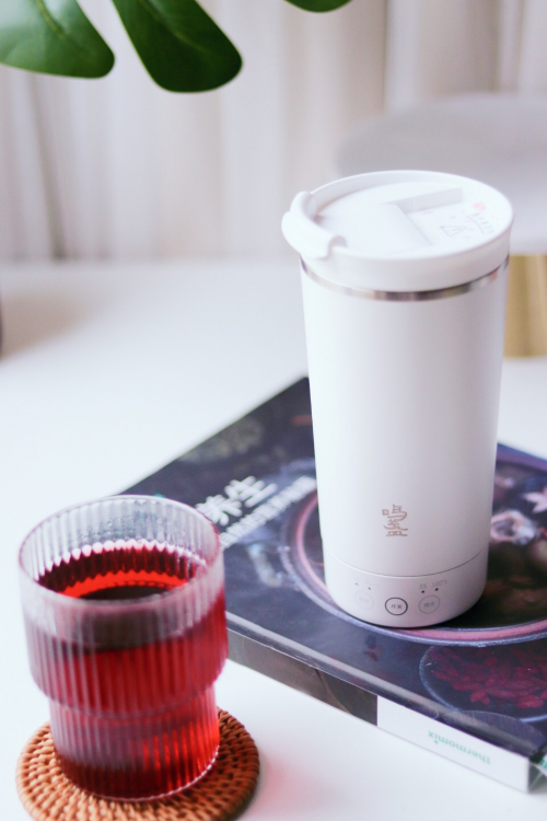 燒水壺也能煮花茶，鳴盞給你秋冬熱飲正確打來式