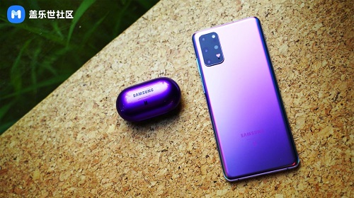 不只“小王紫”配色 三星Galaxy S20 5G系列設(shè)計堪稱一絕