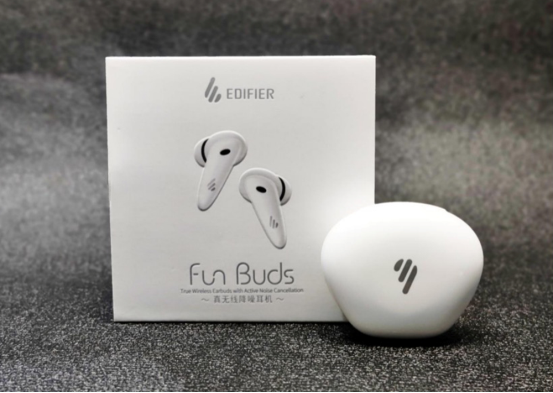 漫步者Fun Buds評(píng)測(cè)：純凈外觀清音入耳，時(shí)刻靜享萬(wàn)物聲