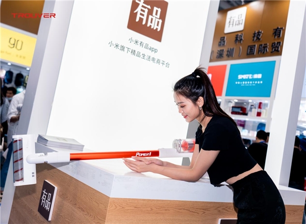 大未科技完美謝幕第28屆深圳禮品展，新品亮相有品受追捧