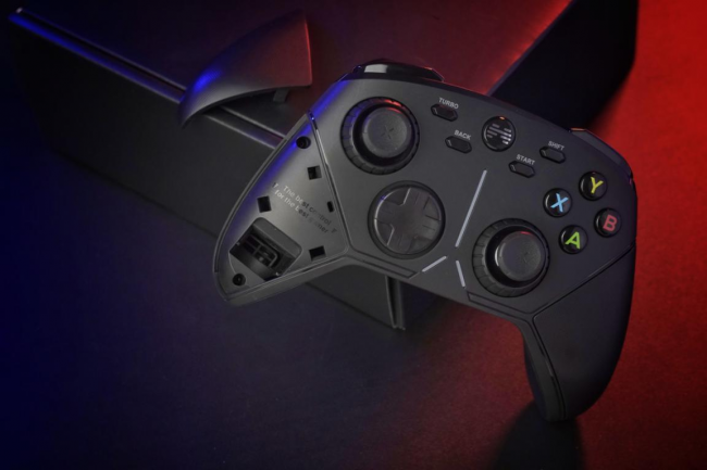 北通阿修羅3整體做工驚艷，甚至比對xbox Series 手柄更好