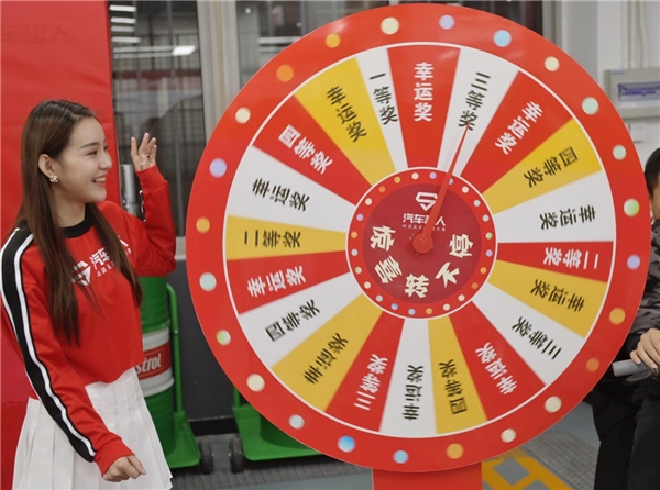 上頭！汽車(chē)超人這家店成為杭州潮人養(yǎng)車(chē)目的地