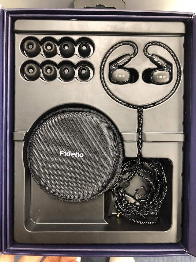 魅惑低音按摩你的耳朵，飛利浦S301HIFI圈鐵耳機評測