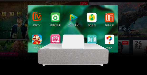 電視、投影、激光電視，現(xiàn)代客廳裝什么好？