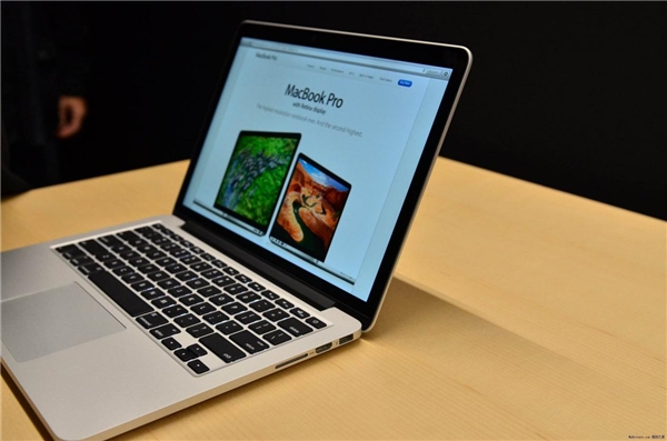 英特爾Evo平臺(tái)認(rèn)證的戴爾XPS13 9310對(duì)比蘋果MacBook Pro13!看看誰(shuí)更強(qiáng)!