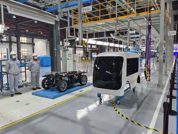 L4級車規(guī)制造物流無人車，智梭科技后發(fā)先至