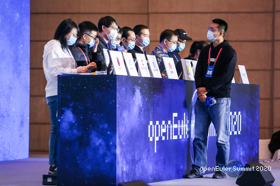 openEuler Summit 2020成功召開，探索技術(shù)創(chuàng)新無限可能
