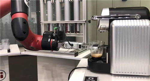 珞石機器人任賾宇：從協(xié)作機器人的設計及應用看未來發(fā)展