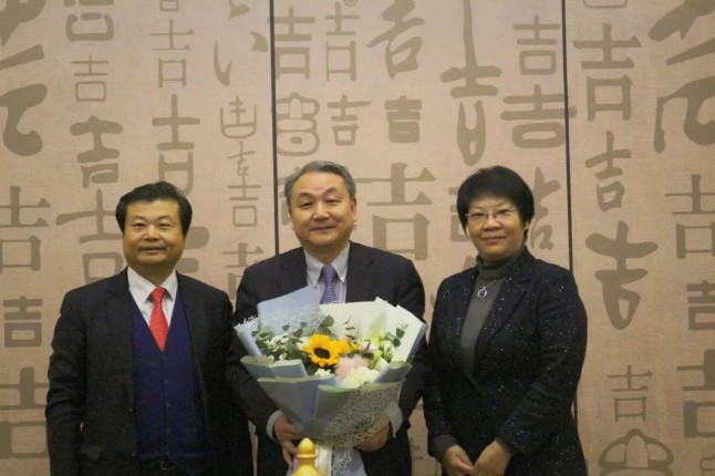 廣藥邀請中國科學院院士王松靈擔任首席科學家，深耕醫(yī)藥研發(fā)領域