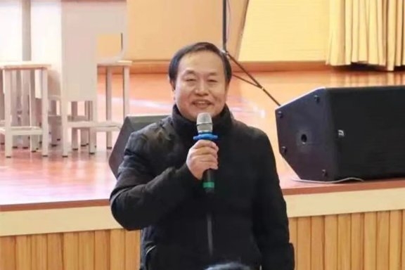 智慧引領(lǐng)教育，科技成就未來(lái)｜濟(jì)寧一中通過(guò)希沃易課堂成功舉辦智慧課堂展示課活動(dòng)