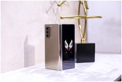 三星W21 5G——折疊時代 奢享未來