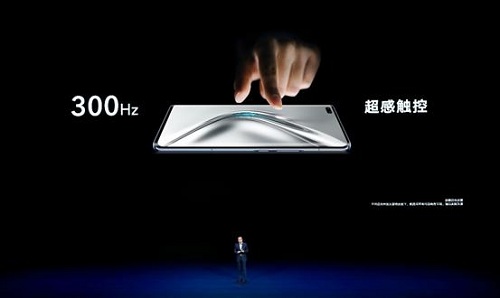 10億色+120Hz刷新+300Hz觸控！榮耀V40屏幕體驗，前所未感