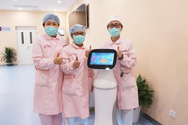 BUDDY導診機器人上崗婦幼保健院，貝葉斯智能助力常州市智慧醫(yī)院建設