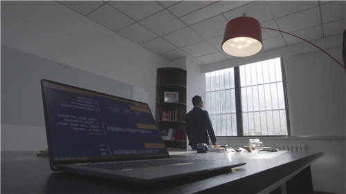 計世傳媒集團張?。河肋h在路上