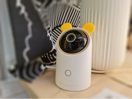 360°無死角、AI智能追蹤 華為智選 海雀智能攝像頭Pro 64GB來了！