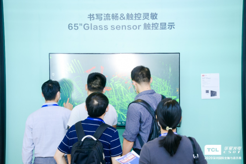 IFPD面板出貨量登頂 TCL華星取得商顯市場(chǎng)新突破