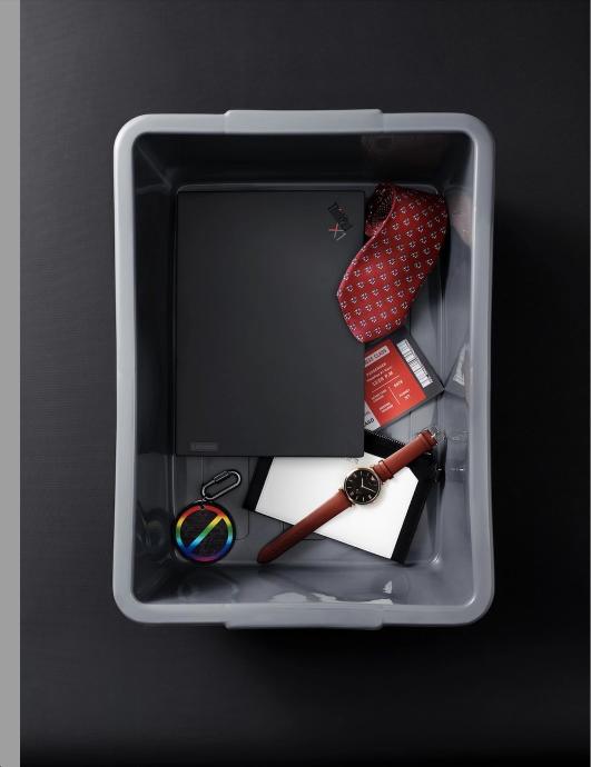 引領(lǐng)時(shí)代進(jìn)化的極致輕薄旗艦筆電，ThinkPad X1 Nano登上央視