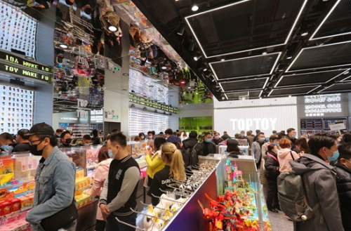 TOP TOY搶占國內(nèi)潮玩市場，迅速擴(kuò)張門店版圖