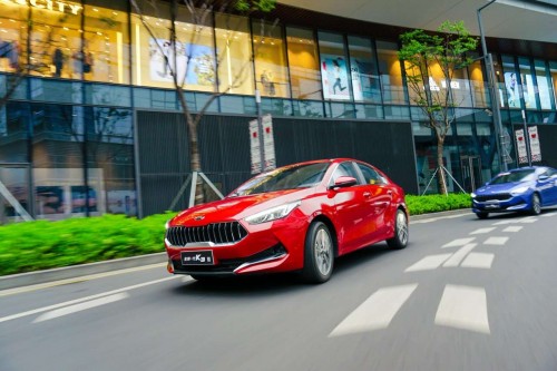 東風日產(chǎn)起亞K3與大眾朗逸，到底誰才是車主的菜？