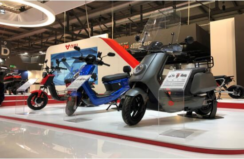 小牛電動車開創(chuàng)智能鋰電新品類，讓你自由行