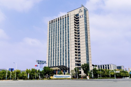 破解科技“卡脖子”，科大訊飛劉慶峰關(guān)注產(chǎn)業(yè)鏈安全自主可控
